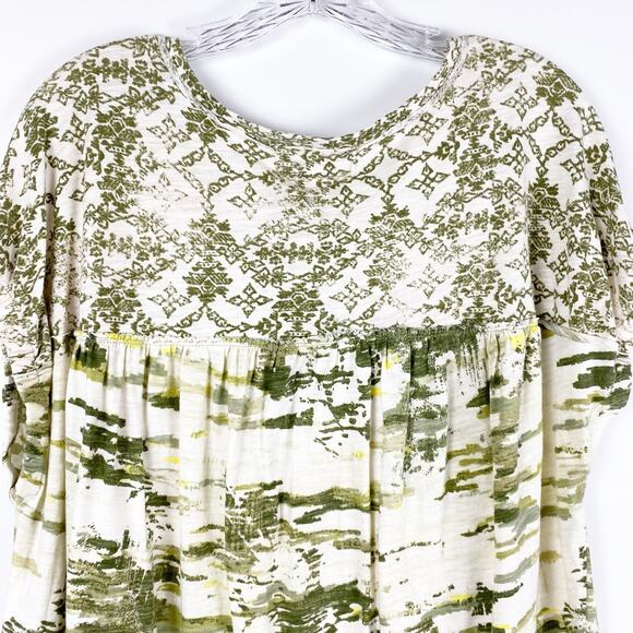 Pilcro Anthroplogie Green Abstract Oversized Top Shirttail Hem Womens Size Med - Picture 9 of 11